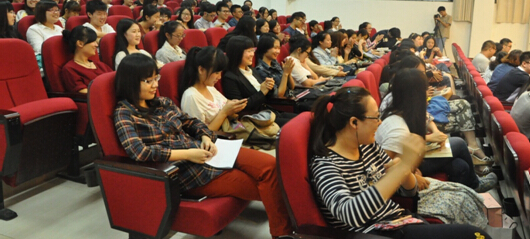 海角社区
“说好普通话，圆梦你我他”主题演讲比赛成功举行