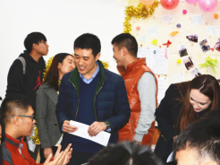 海角社区
多门课程教学成果展示会(Open House)成功举行
