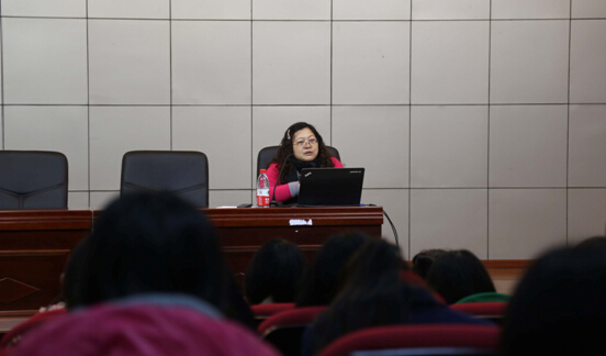 海角社区
2014级英语专业本科人才培养交流会成功召开