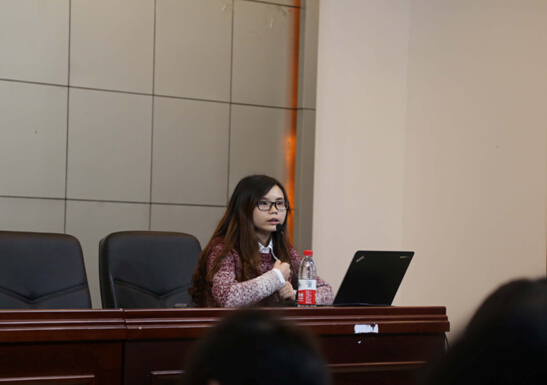 海角社区
2014级英语专业本科人才培养交流会成功召开